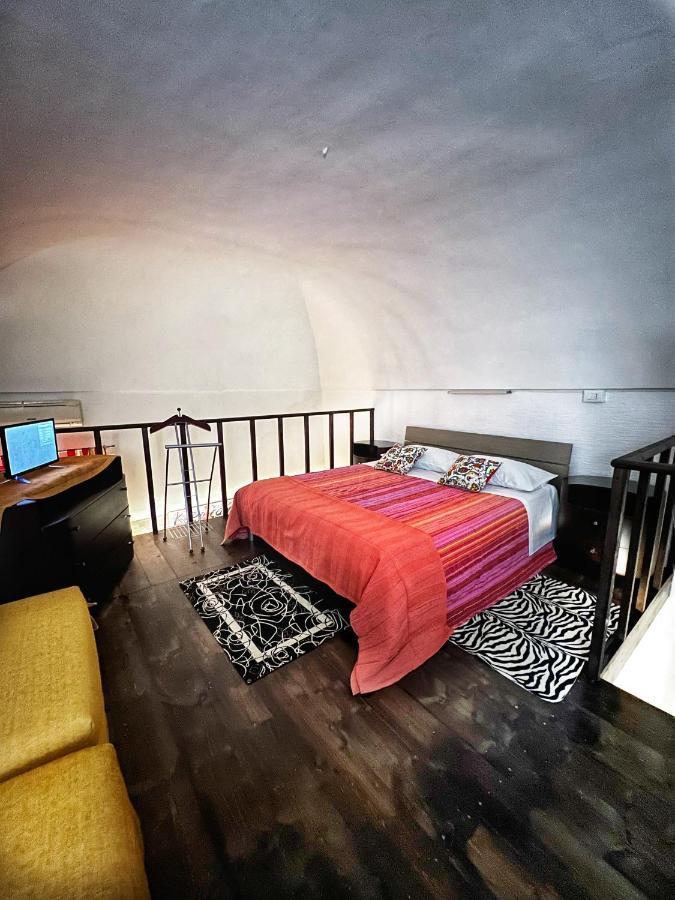 La Casa Di Nina Lejlighed Brindisi Eksteriør billede