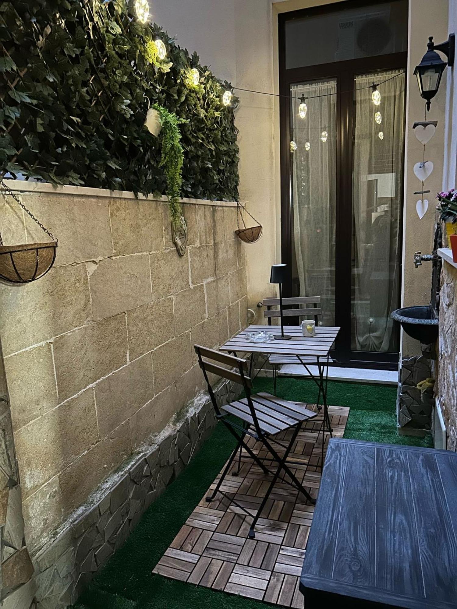 La Casa Di Nina Lejlighed Brindisi Eksteriør billede